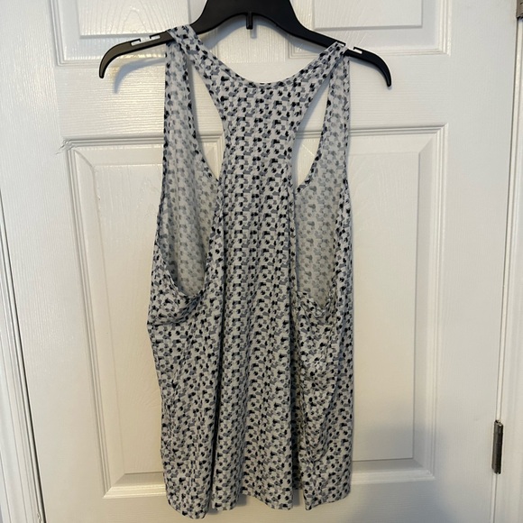 GAP racerback tank - Picture 3 of 3